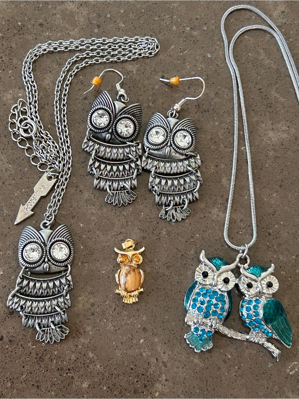 Vintage Y2K Girlprops Owl Costume Jewelry Lot - 3 Necklaces & Earrings - Picture 3 of 9